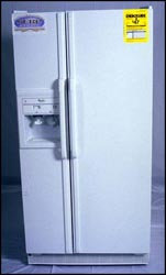 Picture of a refrigerator.